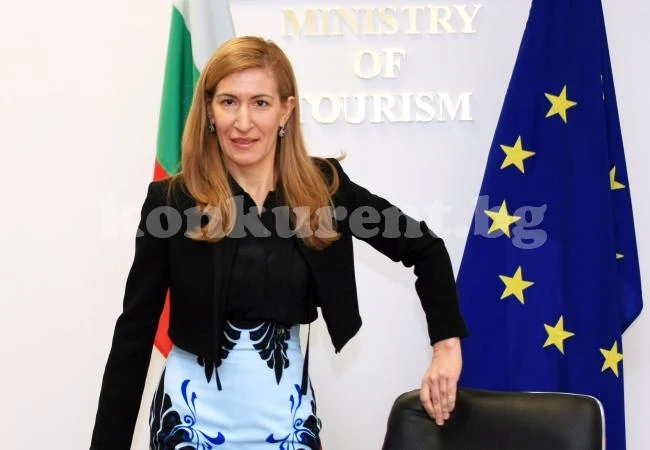 Ангелкова предлага по-високи глоби за нарушения по плажовете