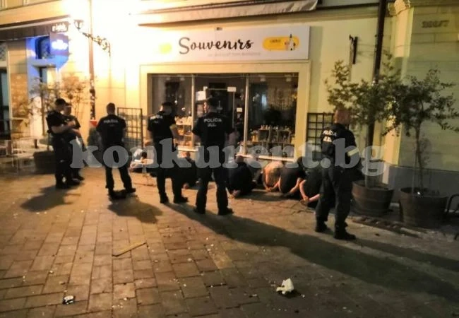 Масово меле с фенове на „Левски“ в Братислава, 80 са арестувани