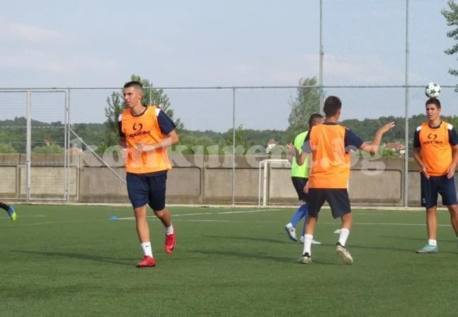 U19 почва серията от контроли срещу Вихър /Н/ в Бойчиновци