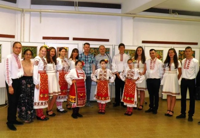 „Етномотиви” на Николай Пенков грейнаха в сръбска галерия