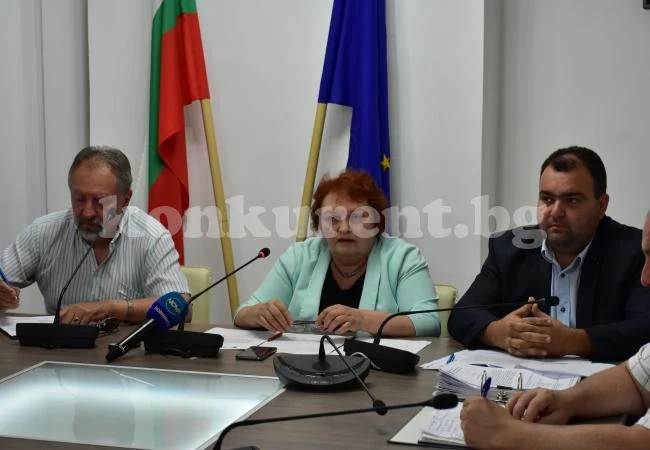 Затягат мерките заради огнището на чума по свинете