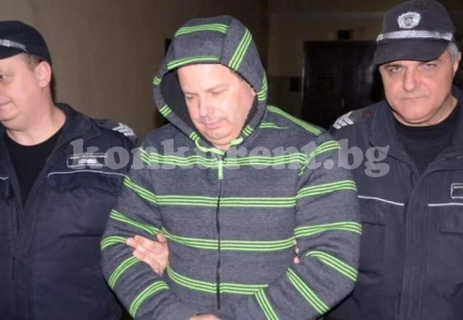 Разследващ митничар влиза за 9 години в затвора
