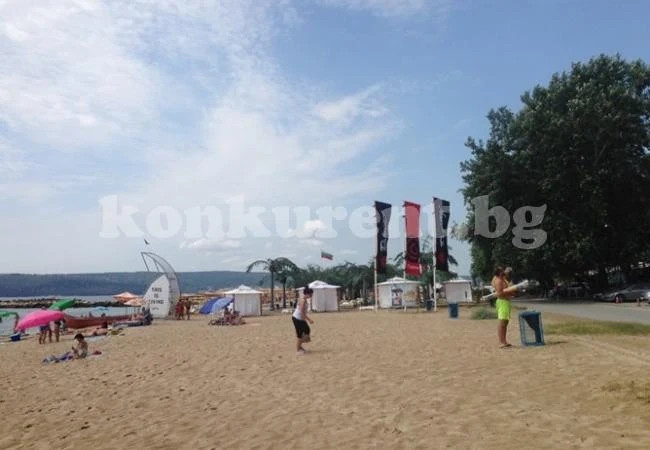Ловци на съкровища търсят скъпоценни камъни в Черно море