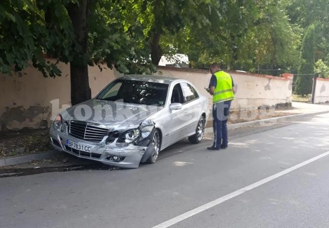 Две коли се натресоха във Враца СНИМКИ