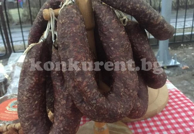 Правят луканките на саздърма