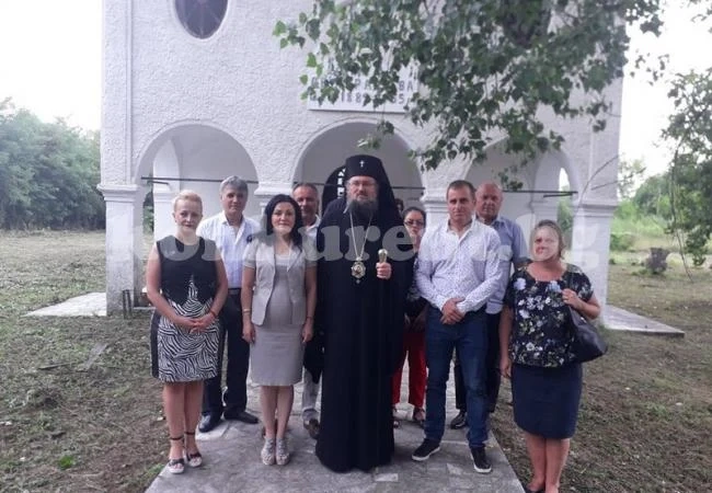 Раздадоха курбан за здраве на жителите на село Нивянин