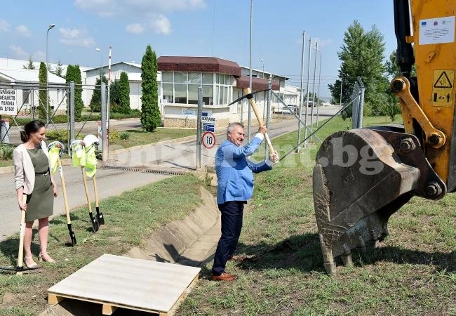В Монтана започна строителството на компостер