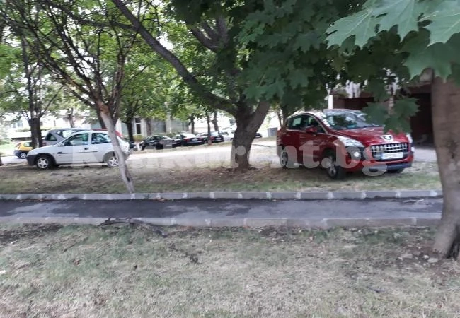 Да паркираш по врачански СНИМКИ