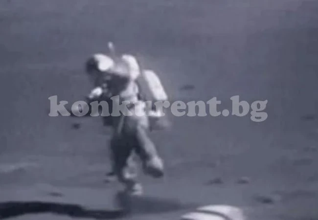 ВИДЕО показва всички падащи и спъващи се астронавти на Луната