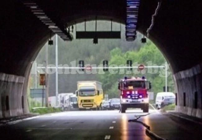 АПИ съветва: Карайте внимателно в тунел „Траянови врата“, извършват се ремонти