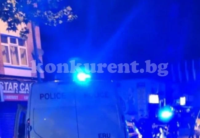 Полицай, накълцан с мачете, успя да парализира нападателя
