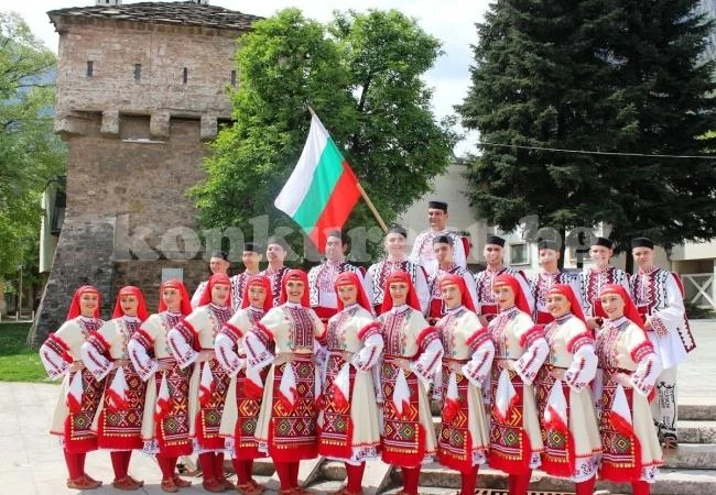 Танцов състав „Хемус“ на Международен студентски фестивал в Полша