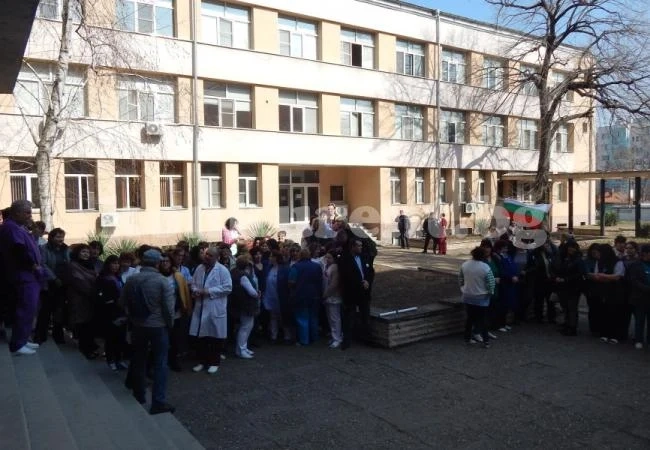 Болница остана без невролози