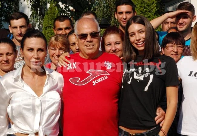 Юбилеят на бай Милан се превърна в събитие за Ерден /Снимки/