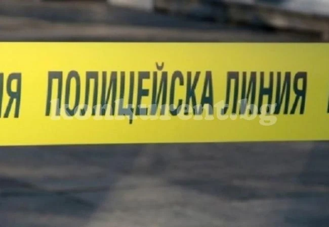 Откриха труп на мъж с прострелна рана