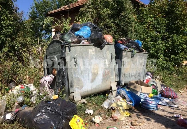 Кметът Данчев пак излъга, села в Криводолско още тънат в смрад