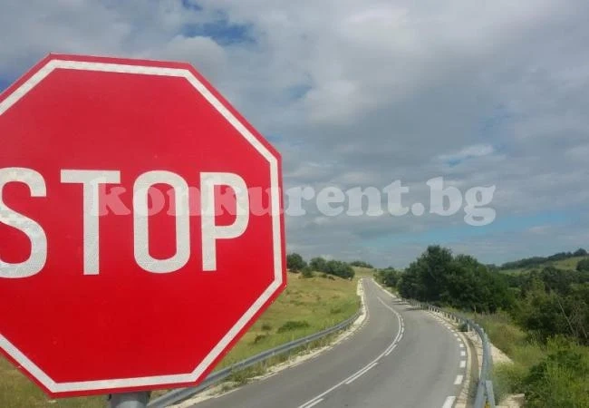 Ограничават движението в тунел \