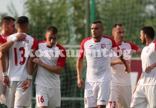Халил спаси Кариана от загуба в Ерден