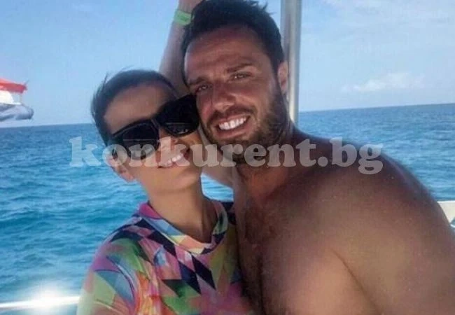 Ралица Паскалева обикаля света