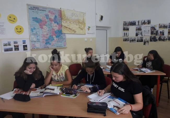 Искат разрешение за маломерни паралелки в четири училища