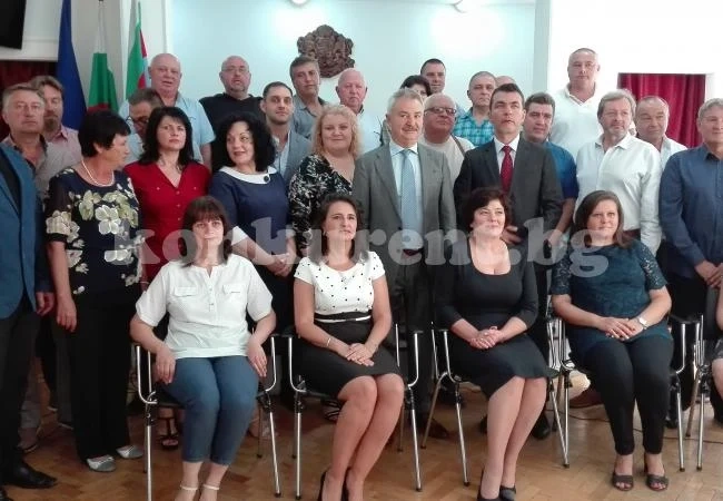 1 200 решения гласували за мандата съветниците в Монтана