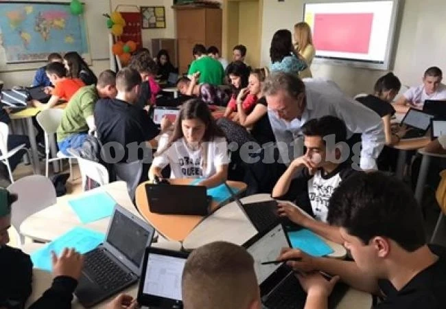 395 училища вече иновативни, нашите учители представят методите си в Лондон и Дубай
