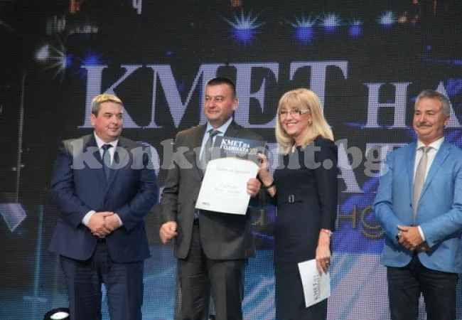 Златко Живков е големият победител в Кмет на годината