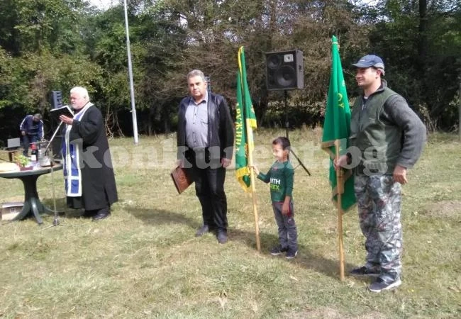 Ловците откриват новия сезон край Мездра