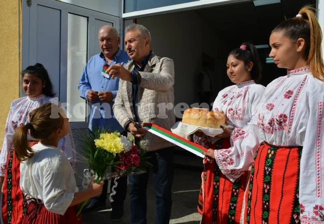 И във Винище ремонтираха читалището