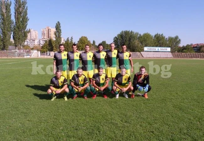 Дреновец отстъпи в дербито срещу лидера