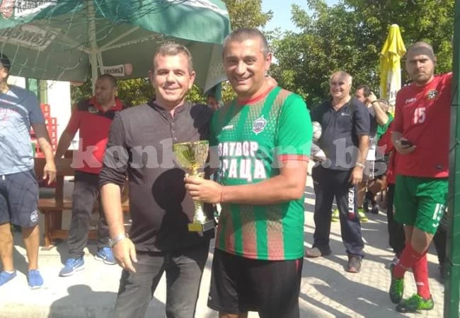 Легенда връчи купата на Затвора Враца, дриймтиймът с първа международна победа /Снимки/