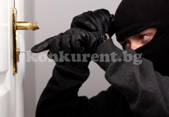 Обират 10 жилища на ден през лятото