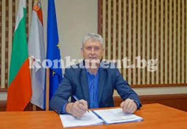 Четирима атакуват кметските избори в Мездра