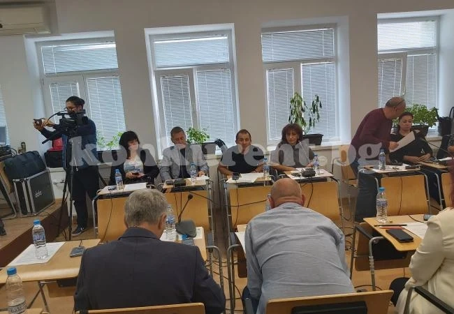 Странно решение на съветници за училището в Моравица