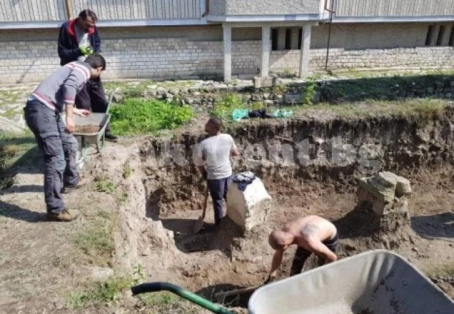 Откриха златно съкровище при разкопки на древния Марцианополис