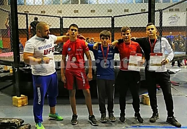 Злато и 3 бронза за 4-ма бойци от Върколак