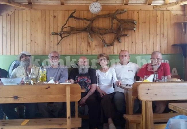 С изложба приключва пленерът по дървопластика и живопис в с. Слатина