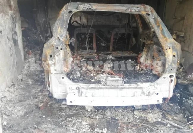 Не е засегната газовата инсталация на блока в Монтана, в който беше взривена кола (СНИМКИ)