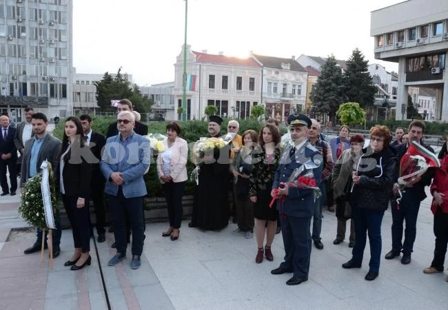 Видинските архивисти отбелязаха своя професионален празник
