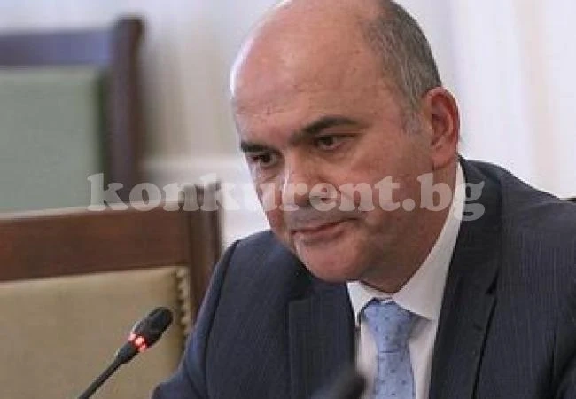 Учители и медсестри - топпрофесиите през следващите 15 г., все по-малко ще са нужни продавачи и бармани (Обзор)