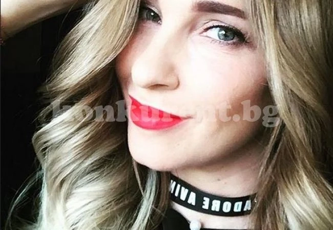 2 месеца след раждането: Алекс Раева се върна на сцена