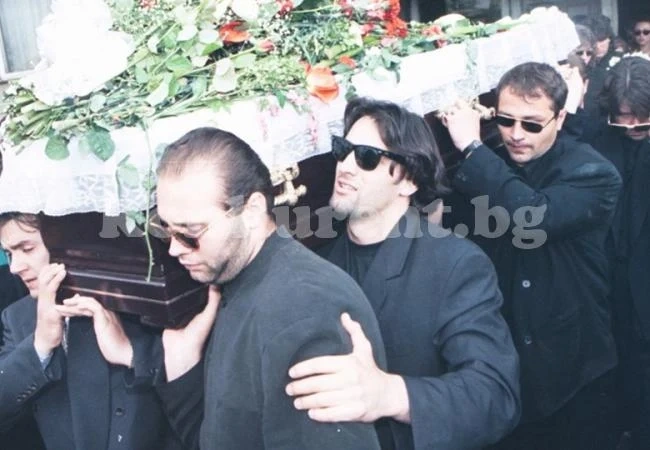 Кой уби императора на ВИС Васил Илиев