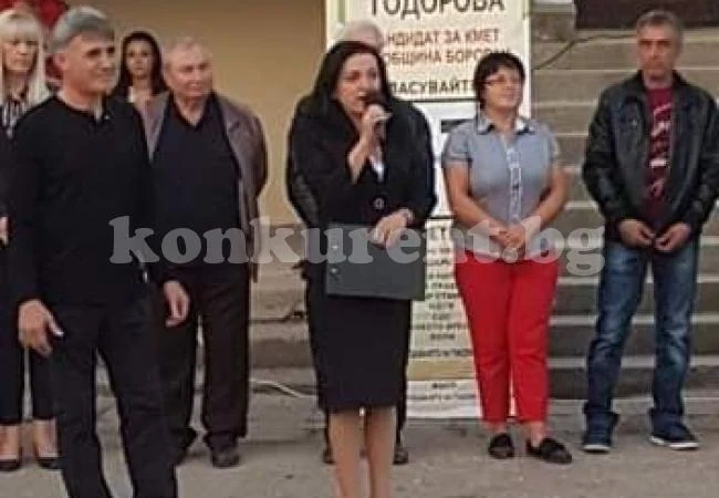 С много емоции и топли чувства бе посрещната инж.Десислава Тодорова от жителите на село Сираково