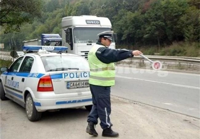 Тир уби работник на 53 км на \