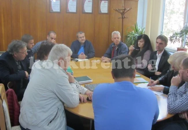 Откриха строителна площадка за реконструкция на улици и тротоари в община Берковица