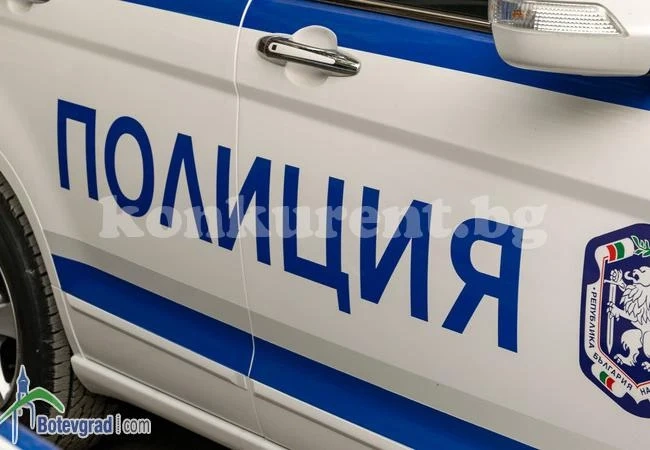 Разкриха тийнейджър, отмъкнал мобилен телефон