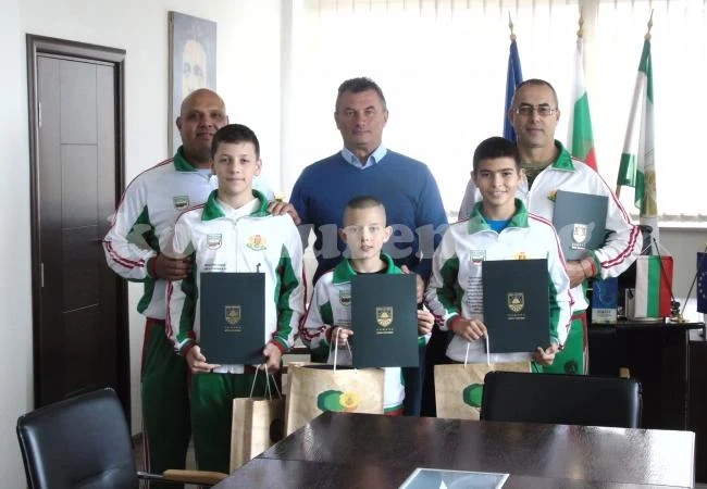 Връчиха грамоти на заслужили спортисти