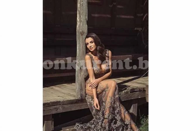 Диляна Попова сложи силикон и показа новите си във фотосесия (Снимки преди и сега)