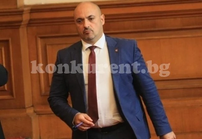 Богданов: Държавата трябва да увеличи парите на пенсионерите