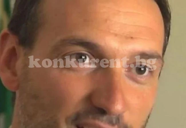 Кмет заплати глобата си по неочакван начин (СНИМКИ)